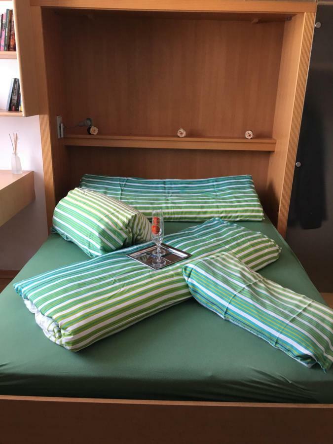 Sonnenappartment In Homburger Solarhaus 홈부르크 외부 사진