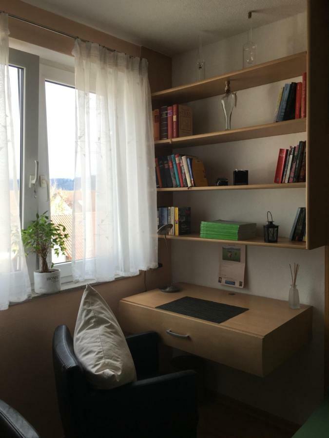 Sonnenappartment In Homburger Solarhaus 홈부르크 외부 사진