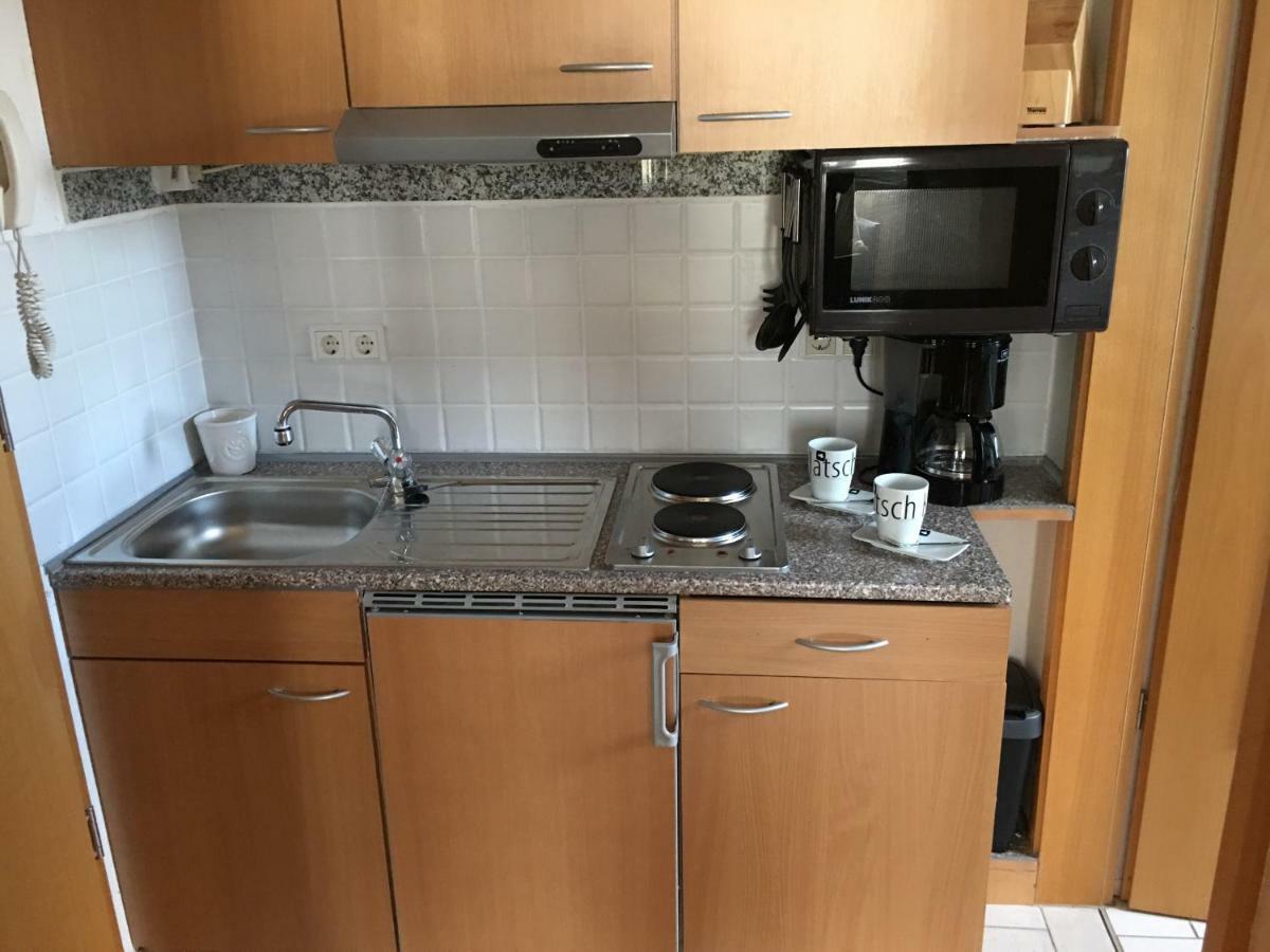 Sonnenappartment In Homburger Solarhaus 홈부르크 외부 사진