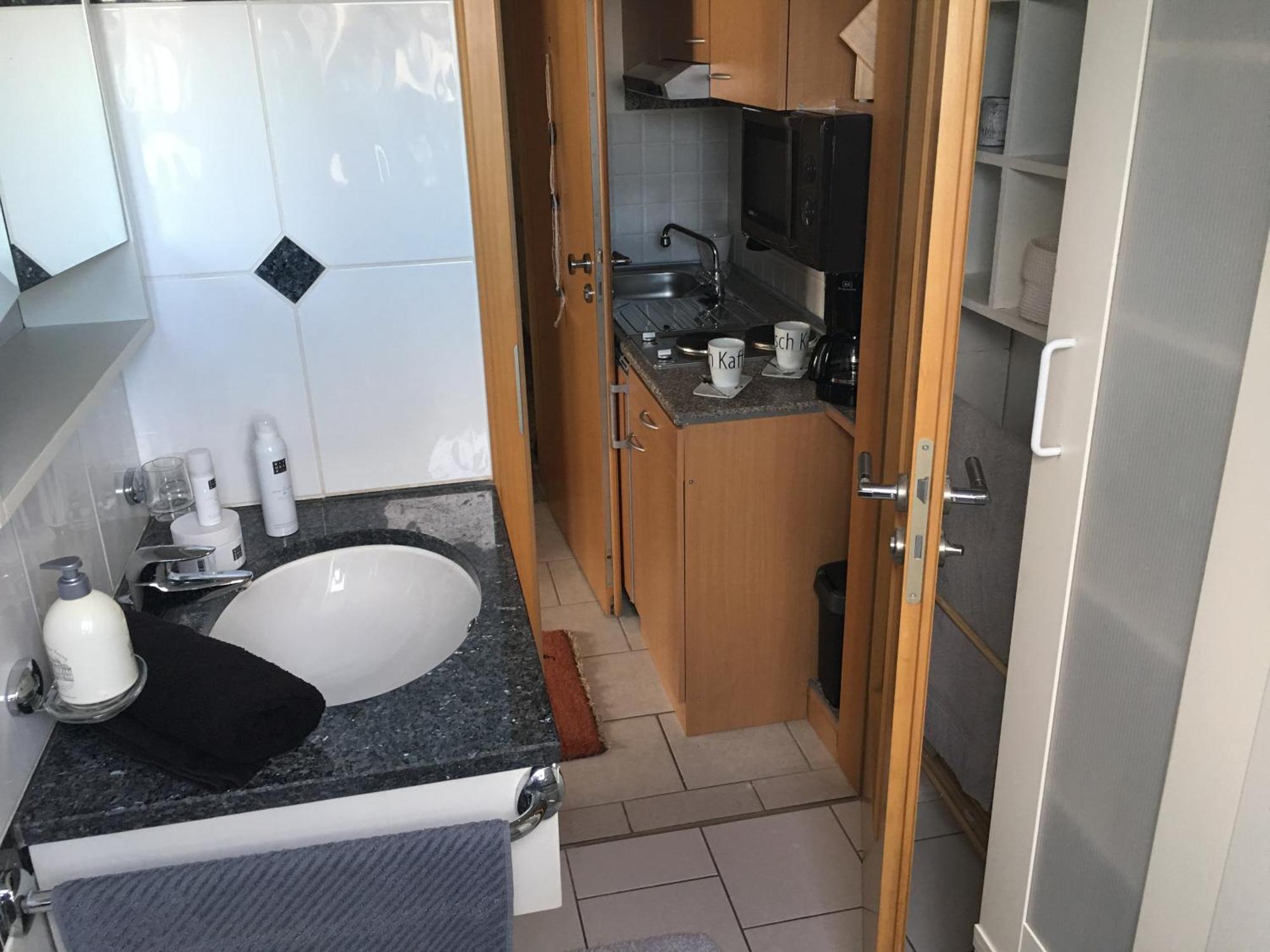 Sonnenappartment In Homburger Solarhaus 홈부르크 외부 사진