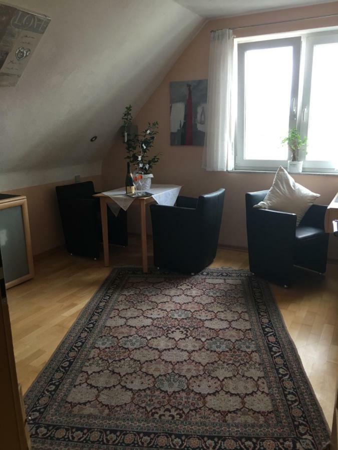 Sonnenappartment In Homburger Solarhaus 홈부르크 외부 사진